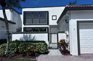786 SW 158th Way, Pembroke Pines, FL 33027 - Photo 1