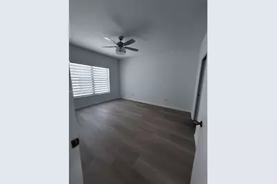 786 SW 158th Way, Pembroke Pines, FL 33027 - Photo 18