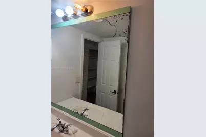 19390 Collins Ave #220, Sunny Isles Beach, FL 33160 - Photo 12
