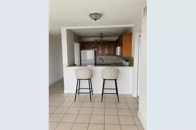 8075 NW 7th St #520, Miami, FL 33126 - Photo 2