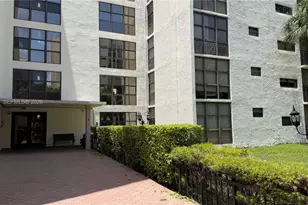 17021 N Bay Rd, Sunny Isles Beach, FL 33160 - Photo 22