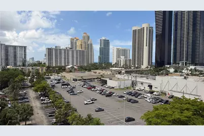 17021 N Bay Rd #914, Sunny Isles Beach, FL 33160 - Photo 12