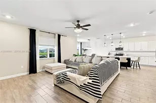 12303 SW Roma Cir, Port Saint Lucie, FL 34987 - Photo 14