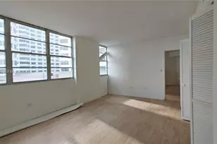 801 Brickell Bay Dr, Miami, FL 33131 - Photo 4