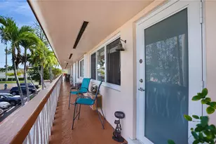 1000 SW 11th Ave, Hallandale Beach, FL 33009 - Photo 16