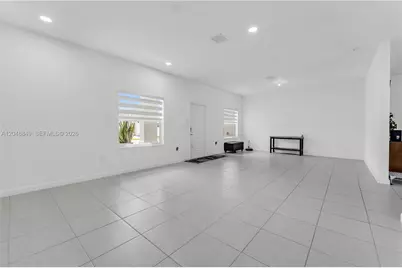 21100 SW 127th Pl, Miami, FL 33177 - Photo 26