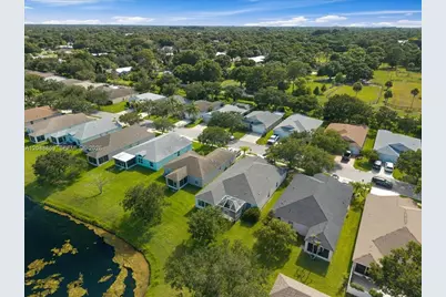 1112 W 13th Sq, Vero Beach, FL 32960 - Photo 1