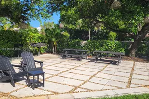 461 Ives Dairy Rd, Miami, FL 33179 - Photo 14