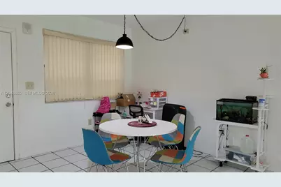461 Ives Dairy Rd #204-2, Miami, FL 33179 - Photo 6