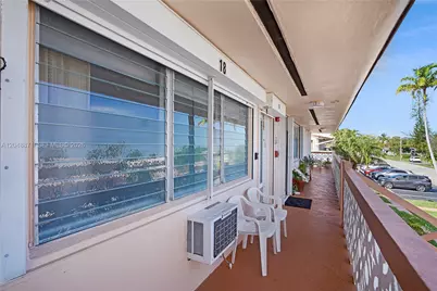 820 SW 11th Ave #18B, Hallandale Beach, FL 33009 - Photo 14
