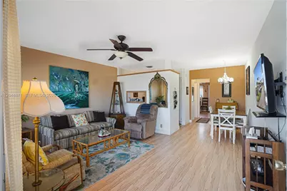 820 SW 11th Ave #18B, Hallandale Beach, FL 33009 - Photo 12