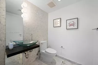 200 Biscayne Boulevard Way #4314, Miami, FL 33131 - Photo 8