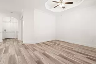 4939 SW 136th Ave, Miramar, FL 33027 - Photo 8