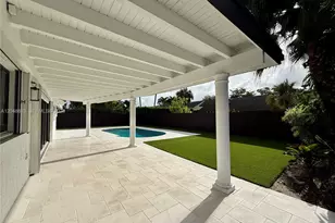 9013 SW 102nd Pl, Miami, FL 33176 - Photo 22