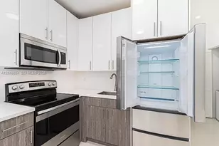 676 NW 47th St, Miami, FL 33127 - Photo 4