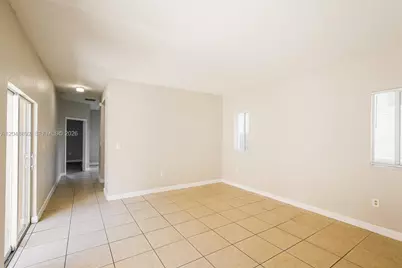 216 SE 32nd Ter, Homestead, FL 33033 - Photo 2