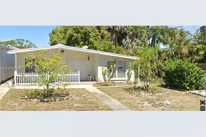 111 Poinsettia Cir NE, Port Charlotte, FL 33952 - Photo 1
