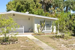 111 Poinsettia Cir NE, Port Charlotte, FL 33952 - Photo 1