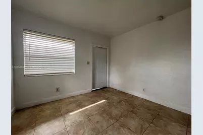 3024 NW 2nd St, Pompano Beach, FL 33069 - Photo 10