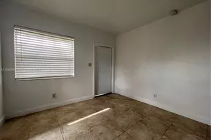 3024 NW 2nd St, Pompano Beach, FL 33069 - Photo 10