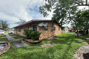 3024 NW 2nd St, Pompano Beach, FL 33069 - Photo 2