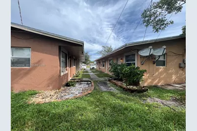 3024 NW 2nd St, Pompano Beach, FL 33069 - Photo 1