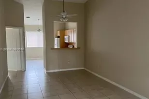 7940 NW 6th St, Pembroke Pines, FL 33024 - Photo 1