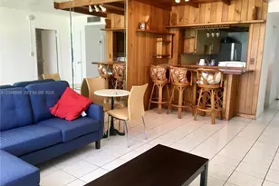 2899 Collins Ave, Miami Beach, FL 33140 - Photo 4