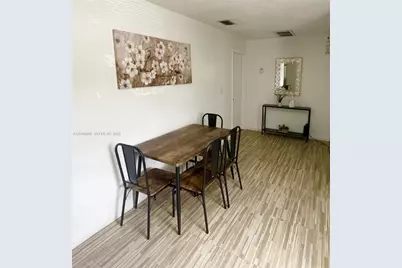 329 SE 2nd St, Hallandale Beach, FL 33009 - Photo 24
