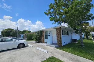 329 SE 2nd St, Hallandale Beach, FL 33009 - Photo 4