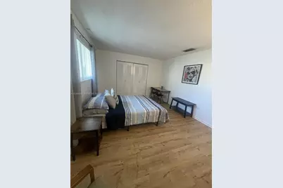 329 SE 2nd St, Hallandale Beach, FL 33009 - Photo 28