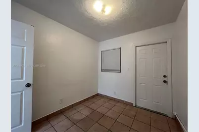 3028 NW 2nd St, Pompano Beach, FL 33069 - Photo 12