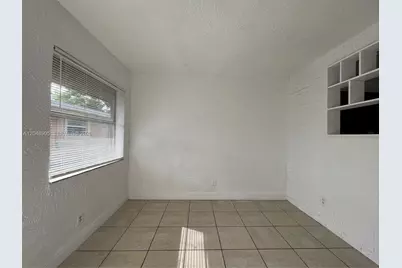 3028 NW 2nd St, Pompano Beach, FL 33069 - Photo 4