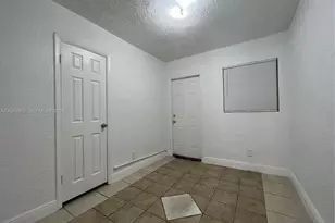 3028 NW 2nd St, Pompano Beach, FL 33069 - Photo 6