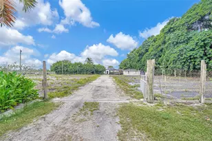 19200 SW 216th St, Miami, FL 33170 - Photo 74
