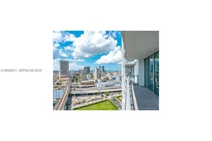90 SW 3rd St, Miami, FL 33130 - Photo 10