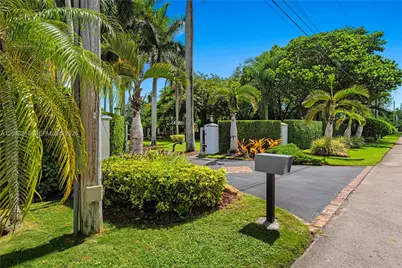 8735 SW 122nd St, Miami, FL 33176 - Photo 26