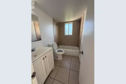 2830 Somerset Dr #402N, Lauderdale Lakes, FL 33311 - Photo 6