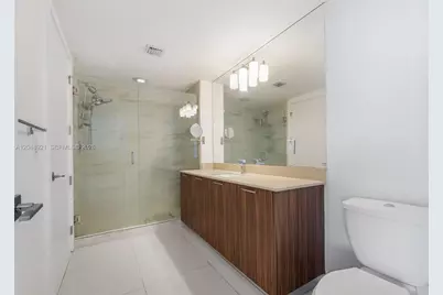 5252 NW 85th Ave #1005, Doral, FL 33166 - Photo 12