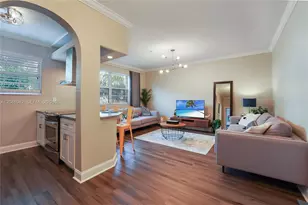 359 Meridian Ave, Miami Beach, FL 33139 - Photo 4
