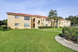 12760 Vista Isles Dr, Sunrise, FL 33325 - Photo 2
