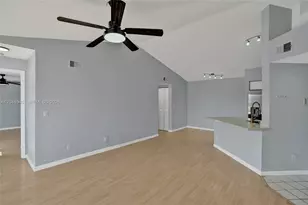 12760 Vista Isles Dr, Sunrise, FL 33325 - Photo 6