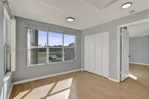 12760 Vista Isles Dr, Sunrise, FL 33325 - Photo 32