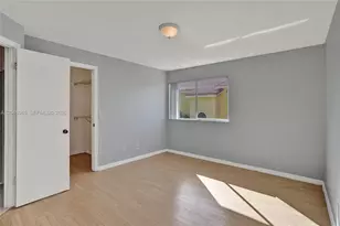 12760 Vista Isles Dr, Sunrise, FL 33325 - Photo 28
