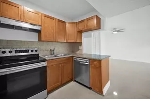 664 SW Kathy Ct, Margate, FL 33068 - Photo 44
