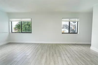 810 Salzedo St #15, Coral Gables, FL 33134 - Photo 8