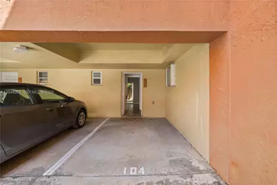 1611 SW 2nd Ct #A104, Miami, FL 33129 - Photo 20