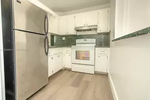 810 Salzedo St, Coral Gables, FL 33134 - Photo 12