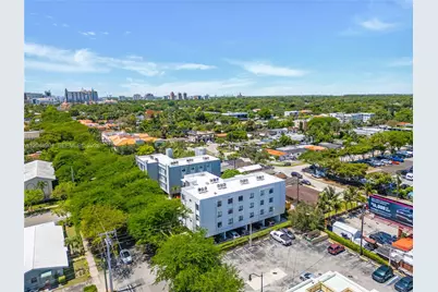 810 Salzedo St #10, Coral Gables, FL 33134 - Photo 22