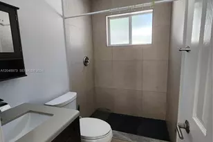 1097 NW 38th St, Miami, FL 33127 - Photo 12